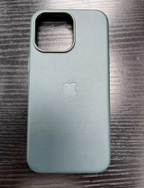 Живые фото подтверждают главное изменение на корпусе iPhone 15 Ultra — новую кнопку